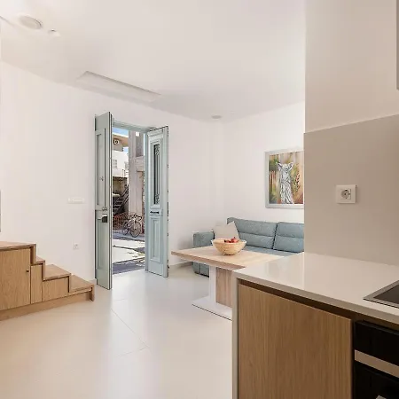 Mythodea Luxury Apartment